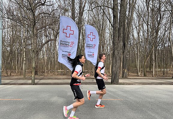 Running_Doctors_WrStaedtische.jpg  